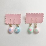 mikiny's Easter egg pierce