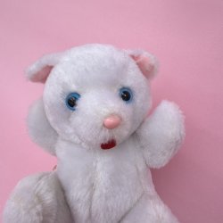 画像2: White Kitty Plush
