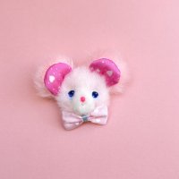 Dreaming Mouse Brooch