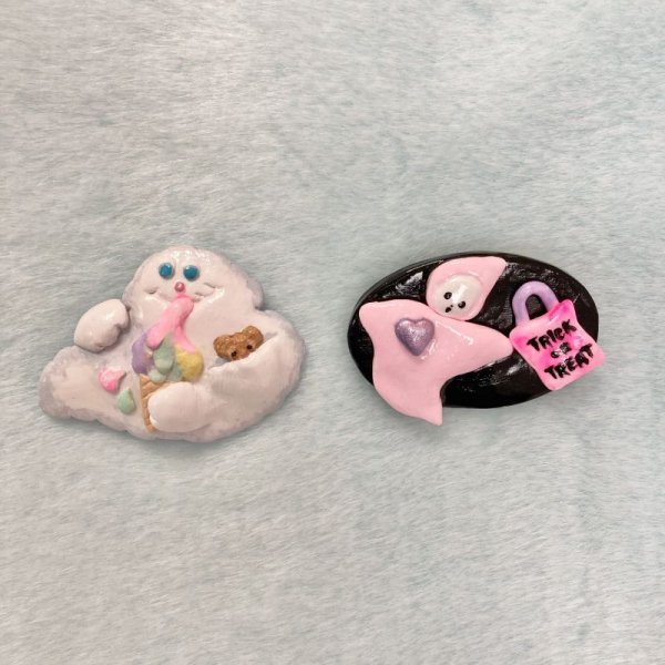 画像1: ☆SALE☆¥1,000☆ Ghost Brooch (1)