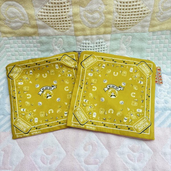 画像2: FANCY TOYS バンダナ ポーチ (2)