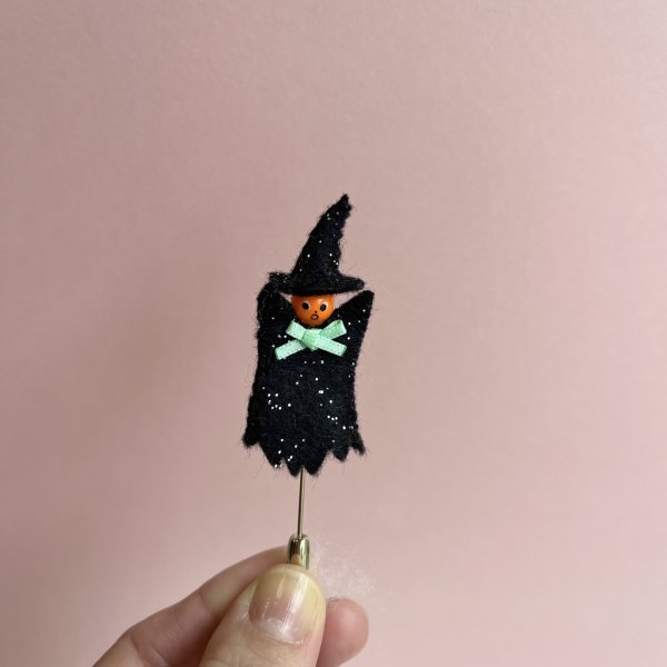 画像4: Ghost Hat pIn (4)